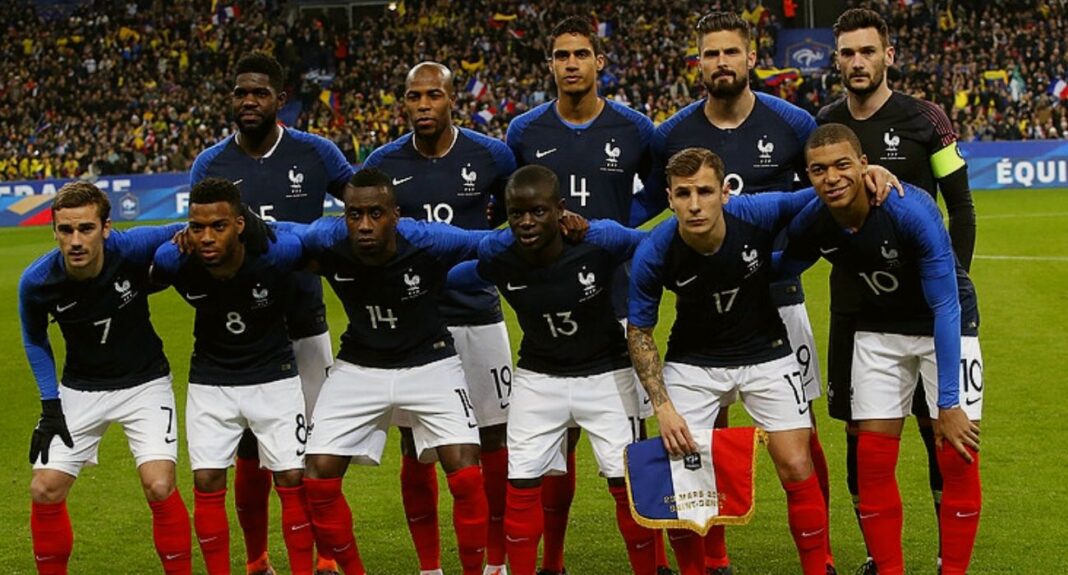 team photo for France